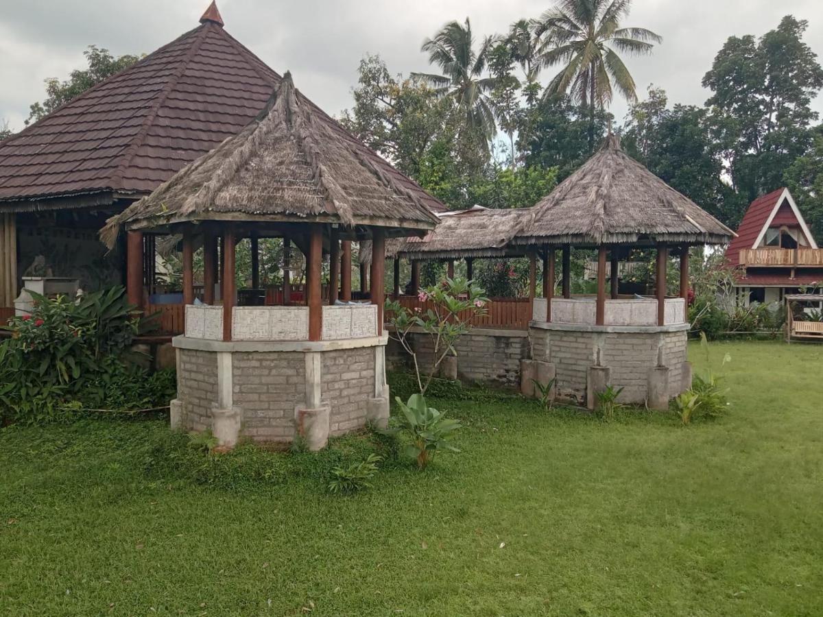 Hakiki Inn Bungalows Tetebatu Exterior photo