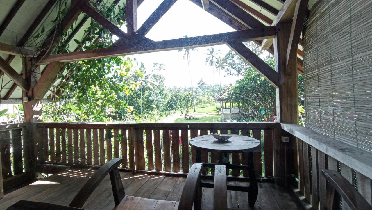 Hakiki Inn Bungalows Tetebatu Exterior photo